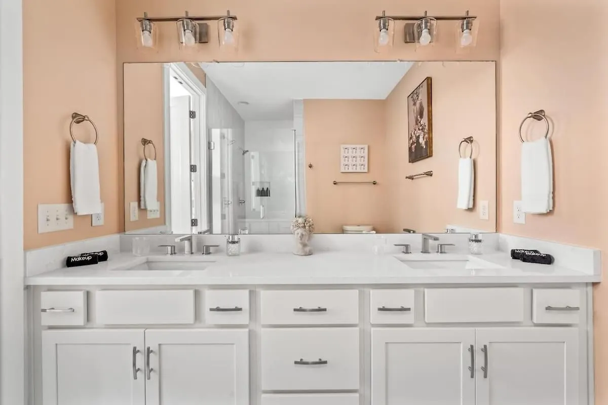 Bloom Haus Dt 2Miles - 8 Q Beds - Rooftop - Omg Nashville Holiday home