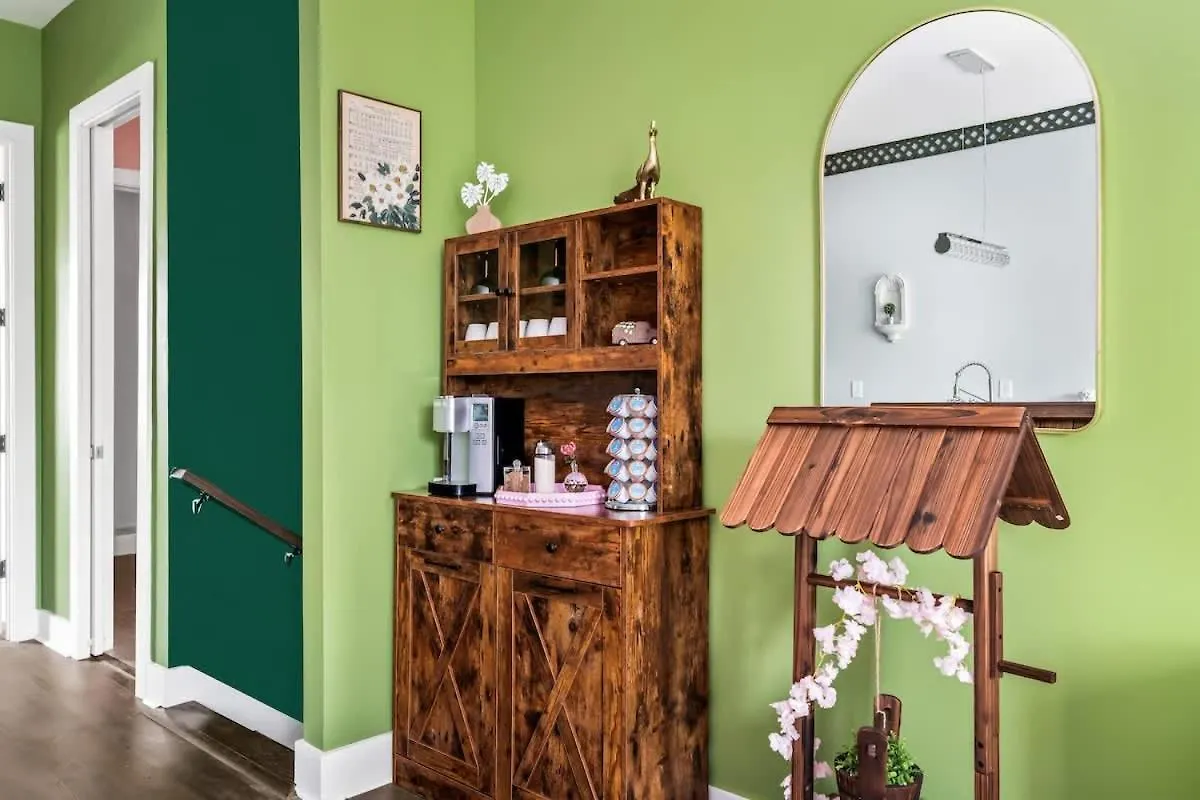 Holiday home Bloom Haus Dt 2Miles - 8 Q Beds - Rooftop - Omg Nashville
