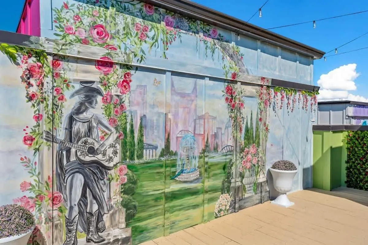 Bloom Haus Dt 2Miles - 8 Q Beds - Rooftop - Omg Nashville